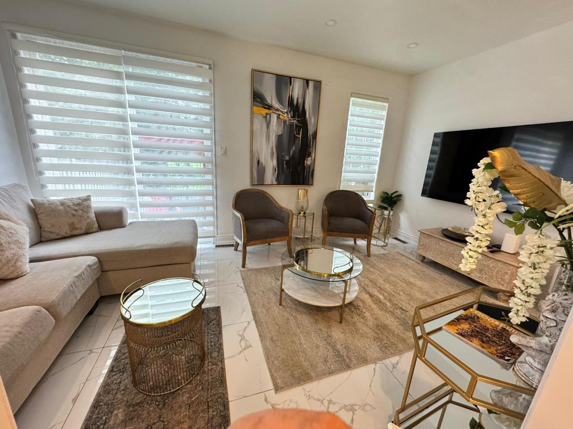 Luxury Home In Toronto Мисисага Екстериор снимка